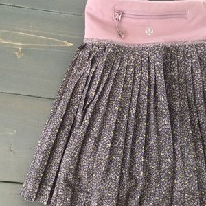 Lululemon running skirt